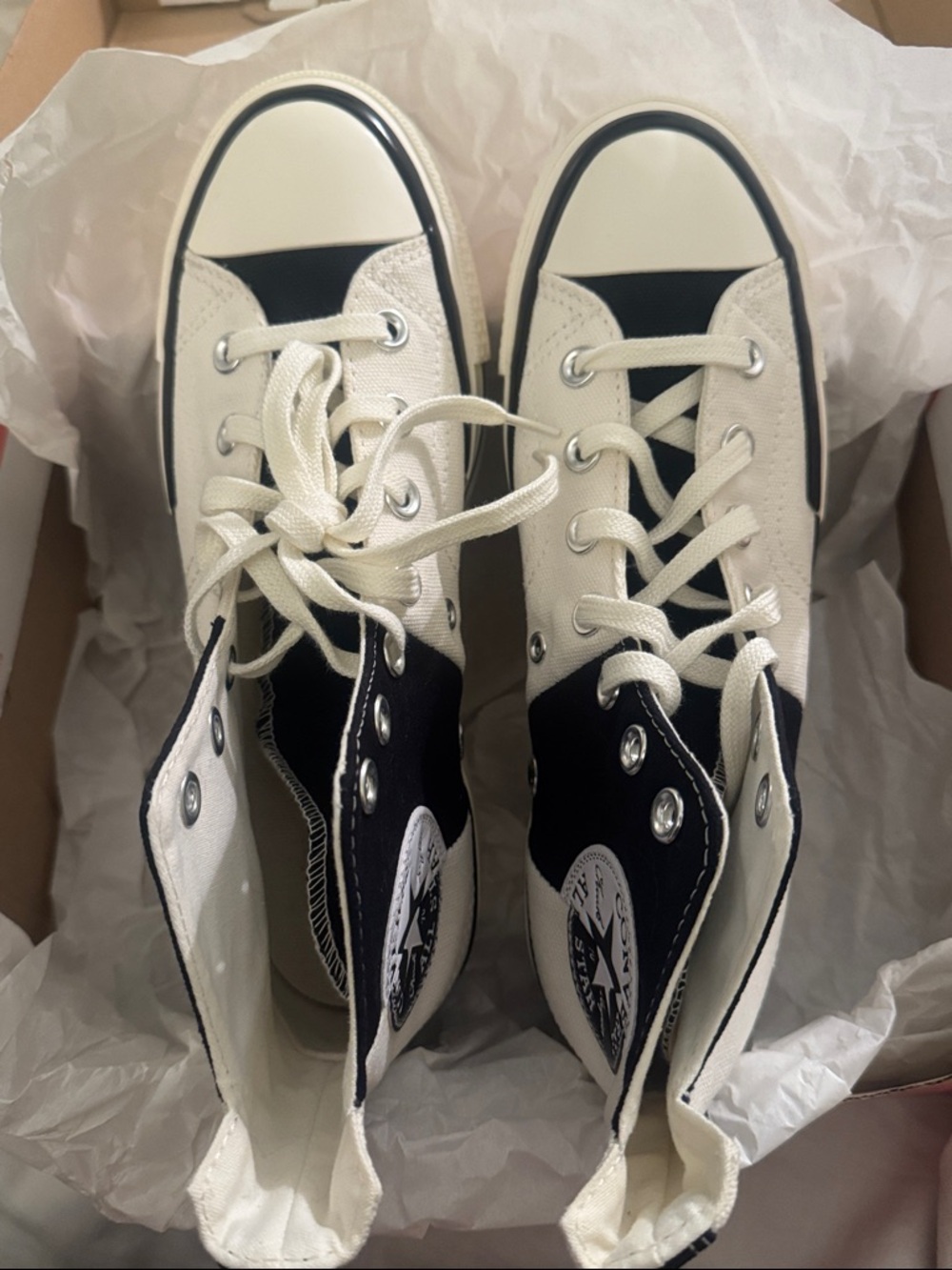 Converse unisex Two-Tone High Top Sneakers - Black & Cream - Picture 4 of 10